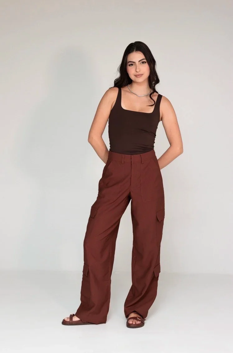Calça Alfaiataria Cargo Marrom