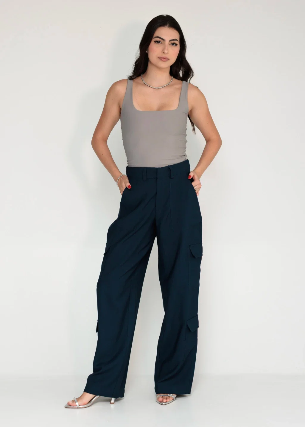 Calça Alfaiataria Cargo Azul Marinho