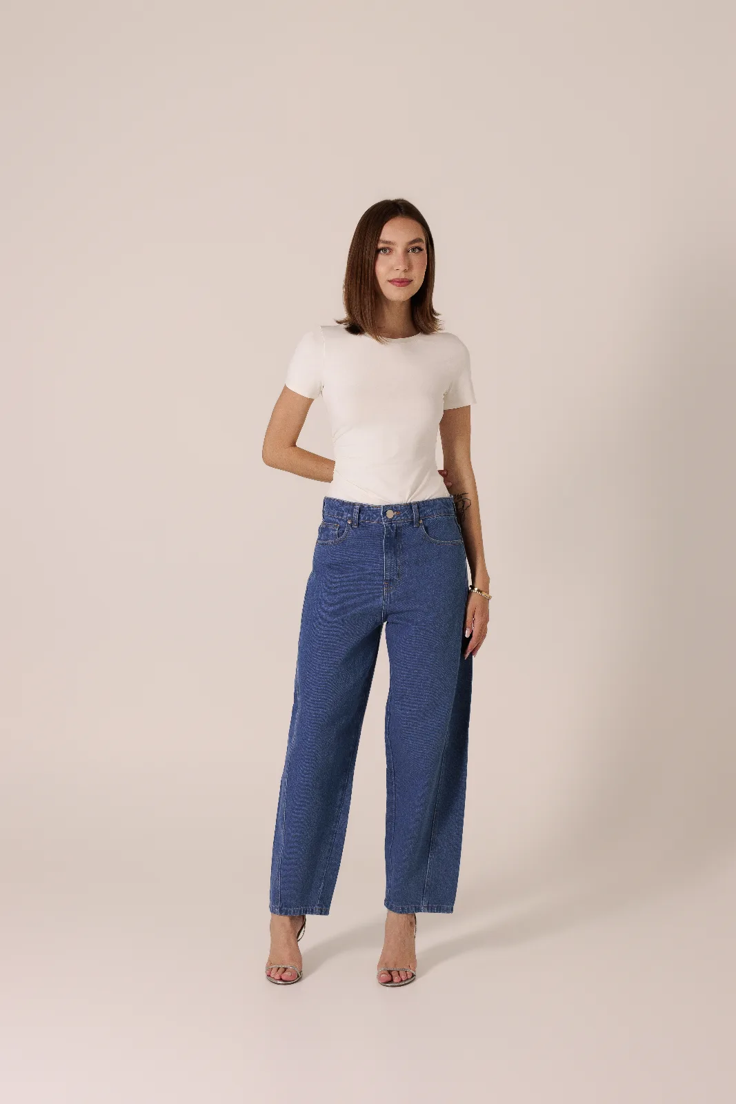 Calça Jeans Barrel Olivia média